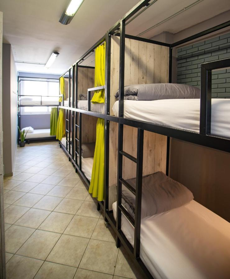 Bedway Athens Hostel Exterior photo